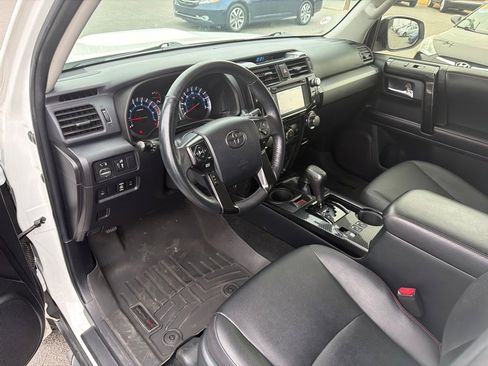 Used 2017 Toyota 4Runner TRD Pro image 11