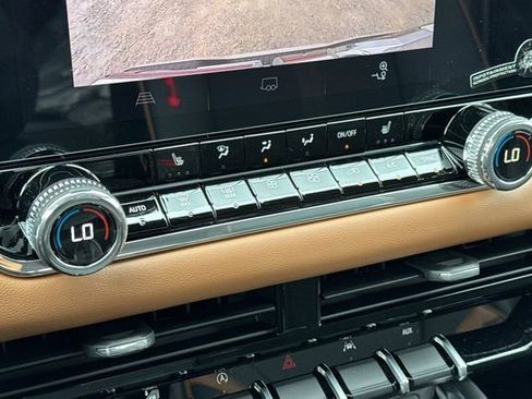 New 2026 GMC Canyon AT4 w/ LPO, Off Road Lift Package AWD/4WD image 23