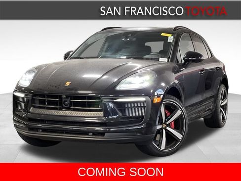 Used 2022 Porsche Macan S AWD/4WD image 1