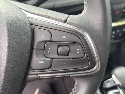 Used 2024 Buick Encore GX Preferred FWD image 25