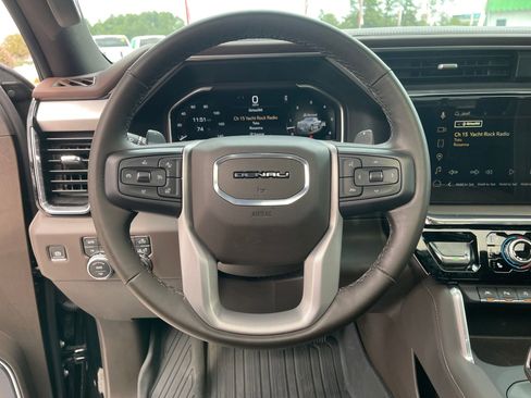 Used 2024 GMC Sierra 1500 Denali w/ Denali Reserve Package image 16