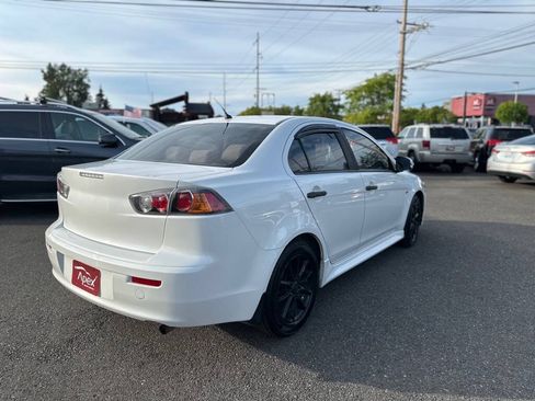 Used 2016 Mitsubishi Lancer ES FWD image 6