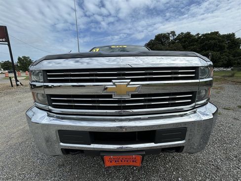 Used 2017 Chevrolet Silverado 2500 W/T AWD/4WD image 16