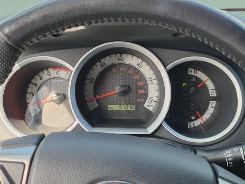 Used 2015 Toyota Tacoma PreRunner w/ TRD Sport Package RWD image 59