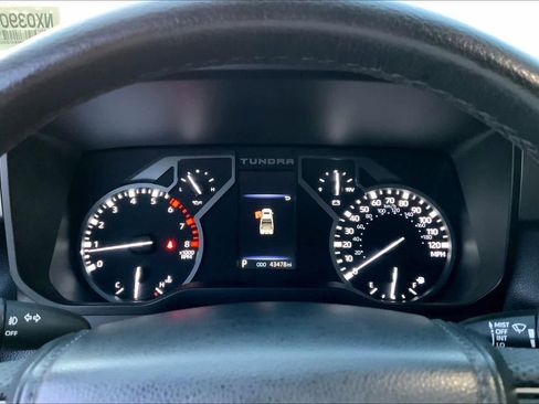 Used 2022 Toyota Tundra SR5 w/ TRD Off-Road Package AWD/4WD image 25