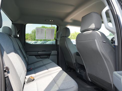 Used 2025 Ford F150 XL w/ Equipment Group 103A High AWD/4WD image 28