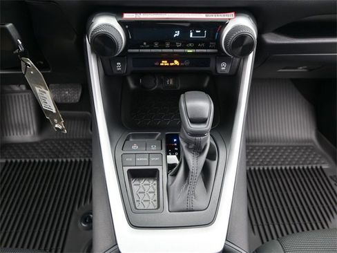 New 2025 Toyota RAV4 LE image 7