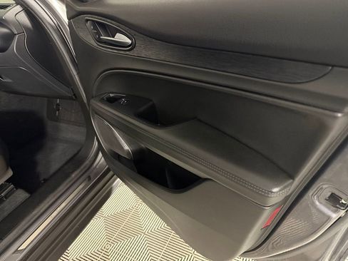 Used 2023 Alfa Romeo Stelvio Sprint RWD image 34
