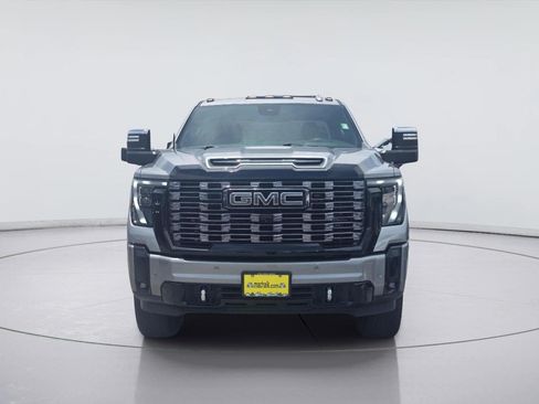 Used 2025 GMC Sierra 2500 Denali Ultimate w/ Max Trailering Package AWD/4WD image 2