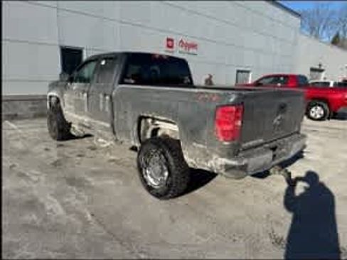 Used 2018 Chevrolet Silverado 1500 LT image 7