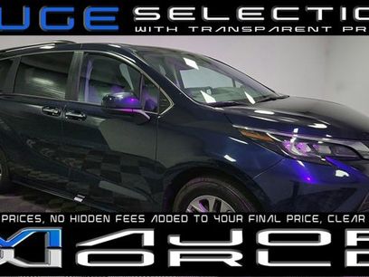 Used 2024 Toyota Sienna XLE