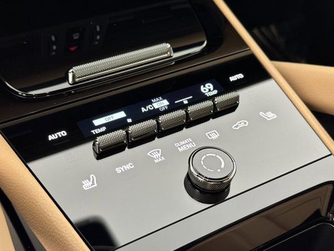 New 2026 Porsche Cayenne image 25