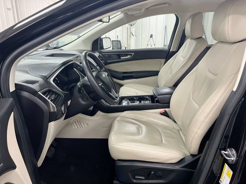 Used 2020 Ford Edge Titanium w/ Cargo Accessory Package FWD image 19