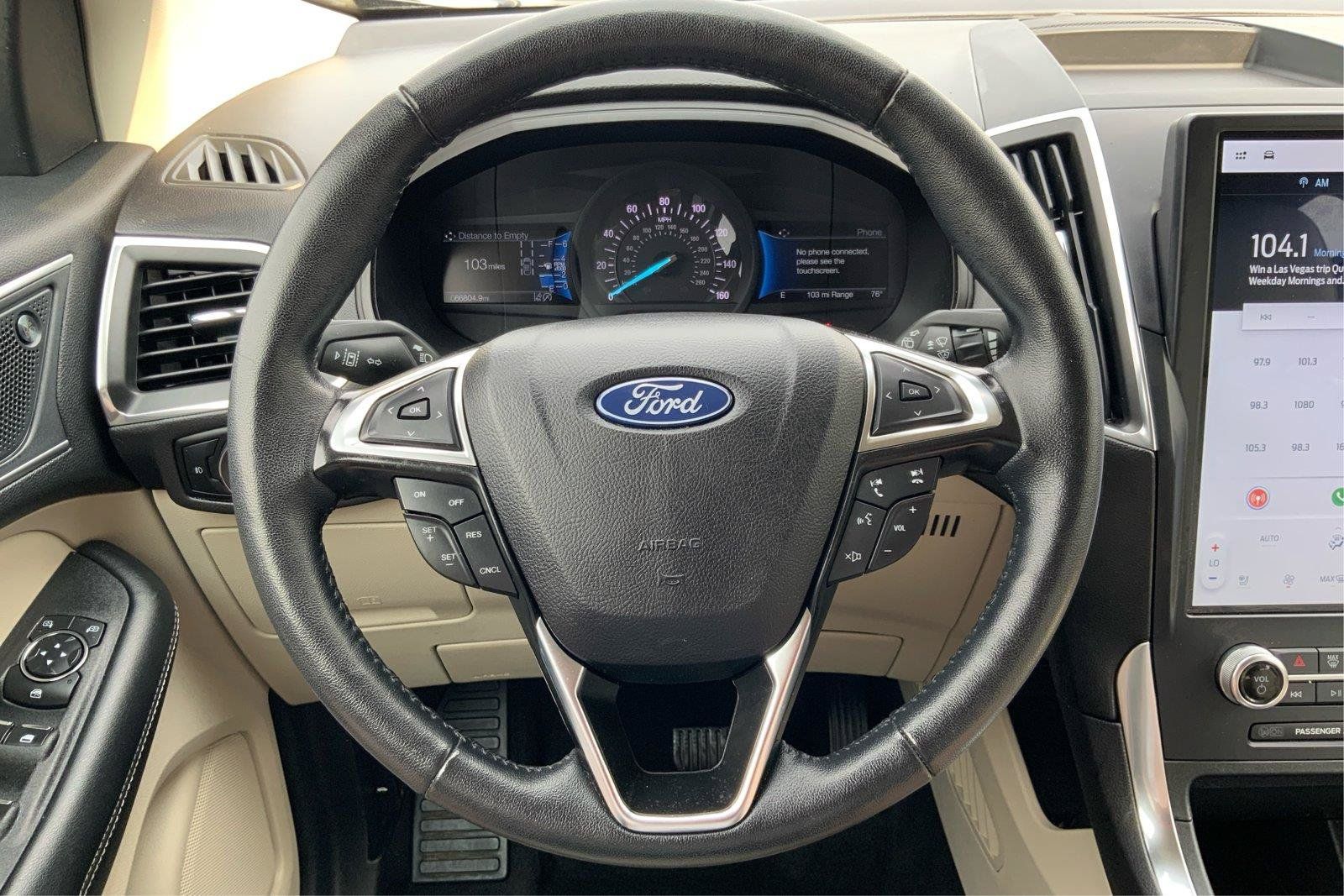 Used 2024 Ford Edge Titanium AWD/4WD image 16