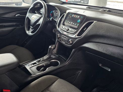 Used 2018 Chevrolet Equinox LT w/ Sun & Infotainment Package image 31