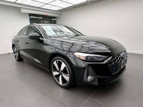 Used 2025 Audi A5 2.0T Premium w/ Convenience Package AWD/4WD image 5