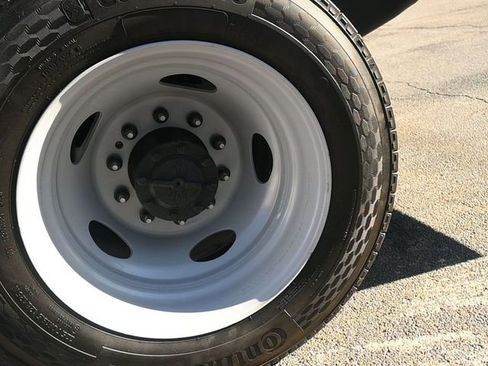 New 2026 Ford F450 XL w/ XL Chrome Package image 21