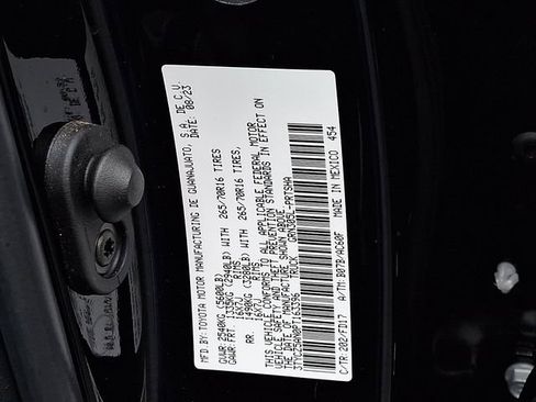 Used 2023 Toyota Tacoma TRD Off-Road image 27