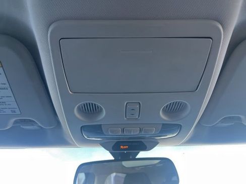 Used 2021 Ford EcoSport SE image 22