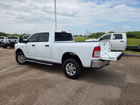 Used 2023 RAM 2500 Big Horn w/ Level 1 Equipment Group AWD/4WD image 29