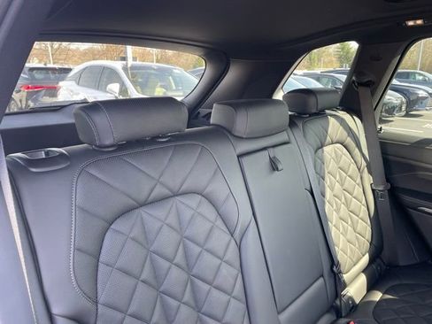 Used 2024 BMW X5 xDrive40i w/ Premium Package image 6