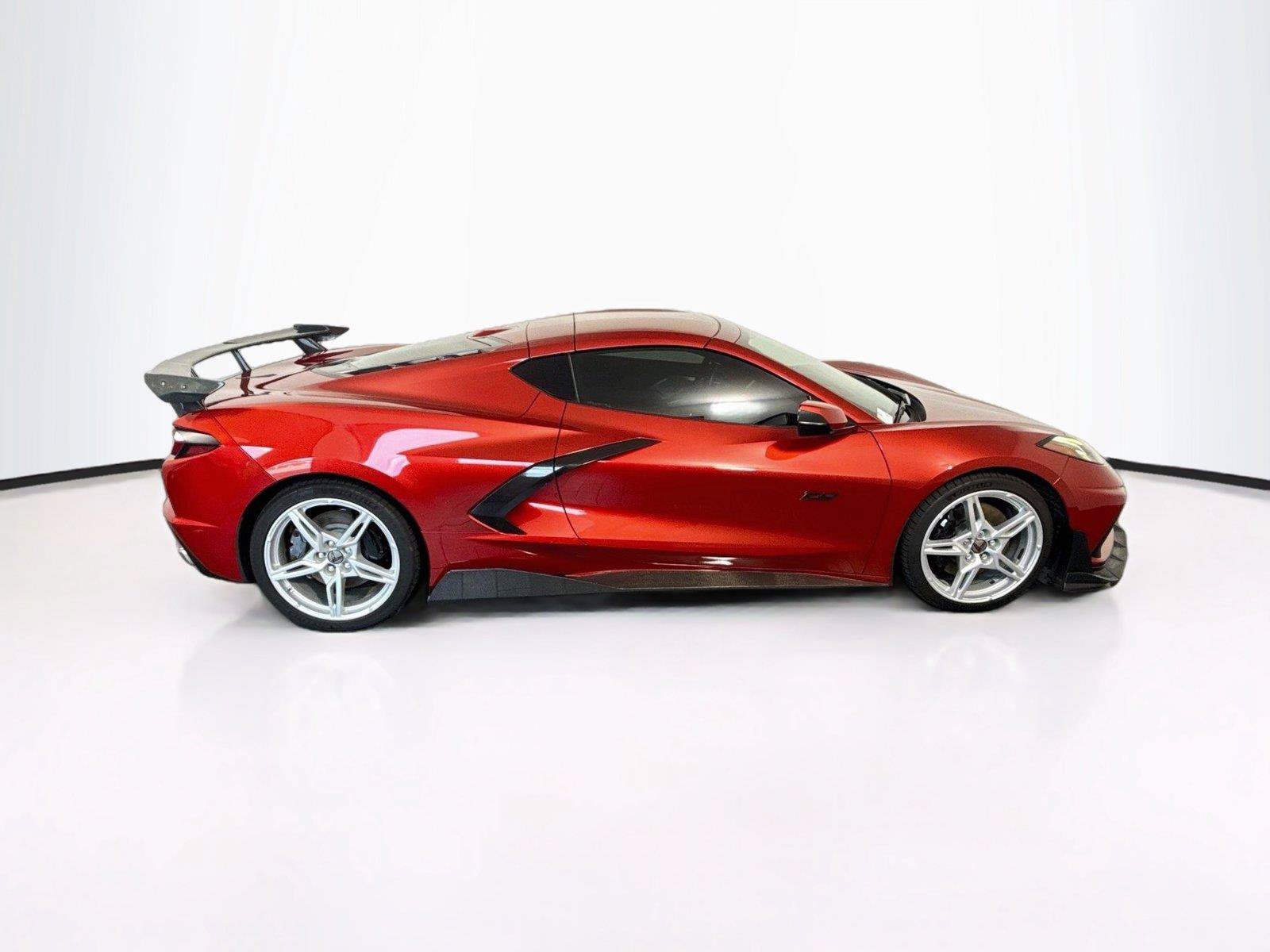 Used 2023 Chevrolet Corvette Stingray Preferred Cpe w/ Z51 Performance Package RWD image 6