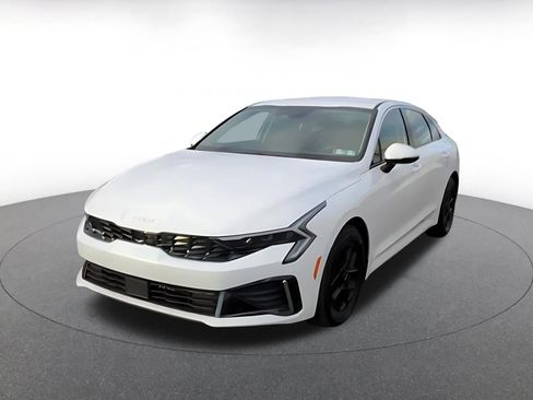 Used 2025 Kia K5 LXS image 7