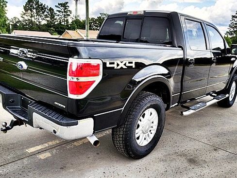 Used 2013 Ford F150 Lariat w/ Mid Equipment Group AWD/4WD image 9