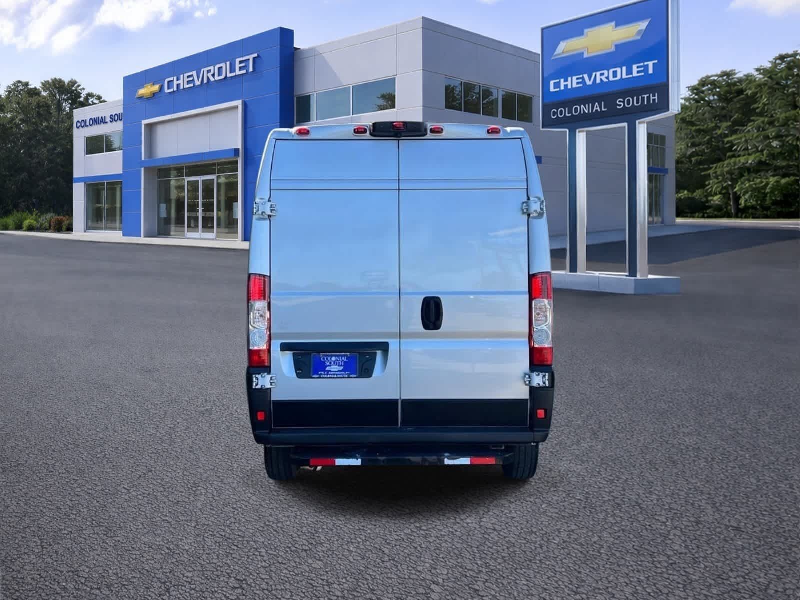 Used 2024 RAM ProMaster 2500 w/ Power Group FWD image 5