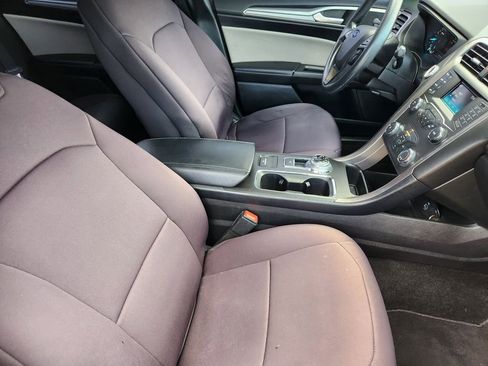 Used 2019 Ford Fusion S image 13