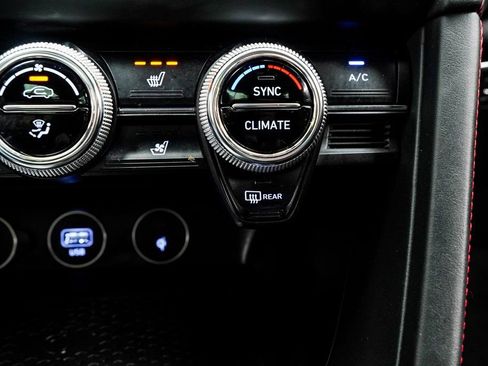 Used 2023 Genesis G70 3.3T w/ Sport Prestige Package image 24