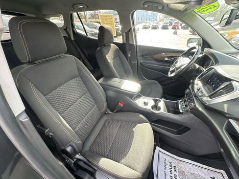 Used 2020 GMC Terrain SLE image 24