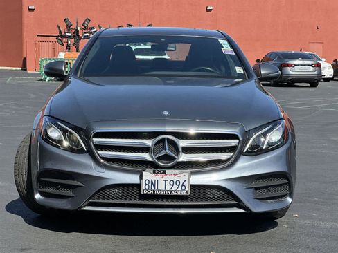Used 2017 Mercedes-Benz E 300 image 6