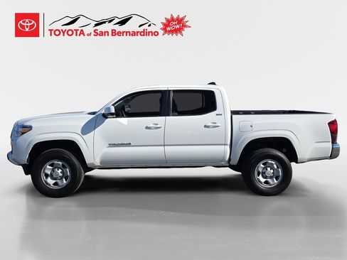 Certified 2023 Toyota Tacoma SR5 image 2