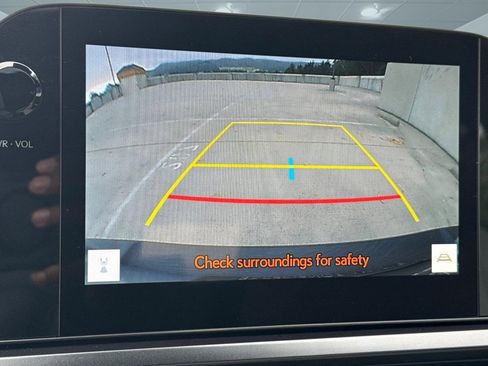 Certified 2024 Lexus UX 250h FWD image 25