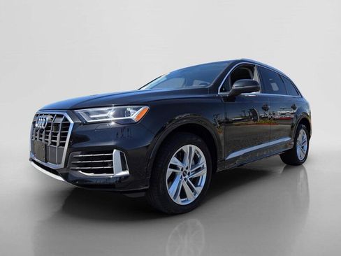 Used 2023 Audi Q7 3.0T Premium Plus w/ Premium Plus Package AWD/4WD image 8