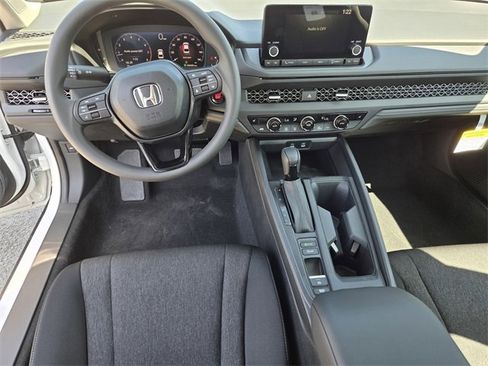 New 2025 Honda Accord SE image 21