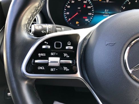 Used 2022 Mercedes-Benz GLC 300 4MATIC w/ Premium Package Lite image 22