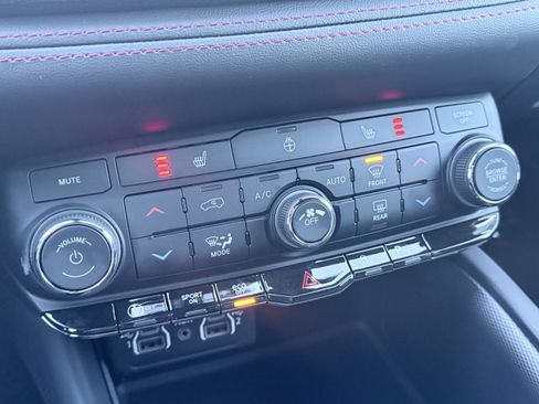 Used 2026 Dodge Durango GT image 70