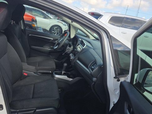 Used 2019 Honda Fit LX image 5