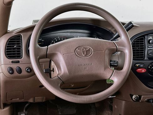 Used 2000 Toyota Tundra SR5 w/ Convenience Pkg RWD image 17