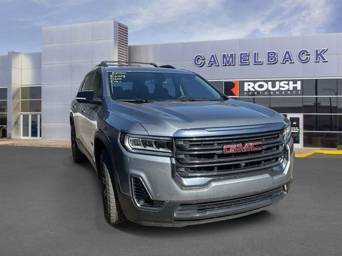 Used 2023 GMC Acadia AT4 w/ Technology Package AWD/4WD image 4