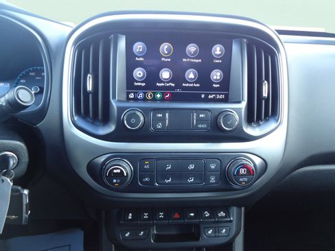 Used 2020 Chevrolet Colorado ZR2 image 18