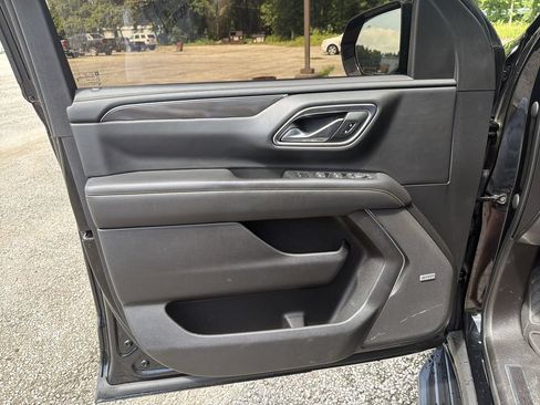 Used 2021 GMC Yukon AT4 w/ Rear Media and Nav Package AWD/4WD image 23