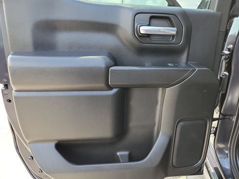 Used 2023 Chevrolet Silverado 1500 Custom RWD image 27