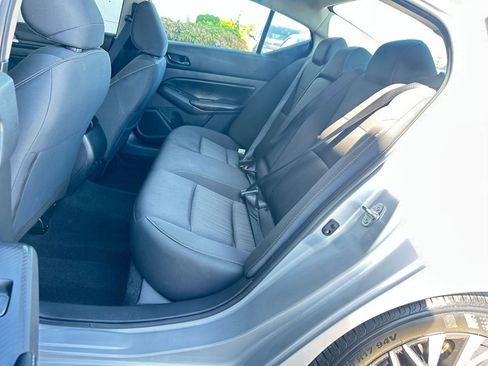 Used 2024 Nissan Altima 2.5 SV image 37