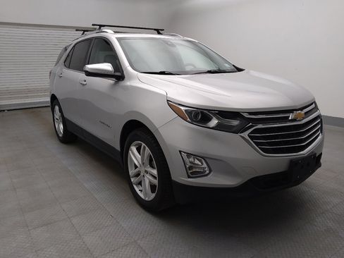 Used 2018 Chevrolet Equinox Premier image 13