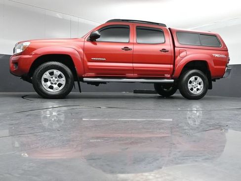 Used 2013 Toyota Tacoma 4x4 Double Cab w/ TRD Off-Road Pkg image 36