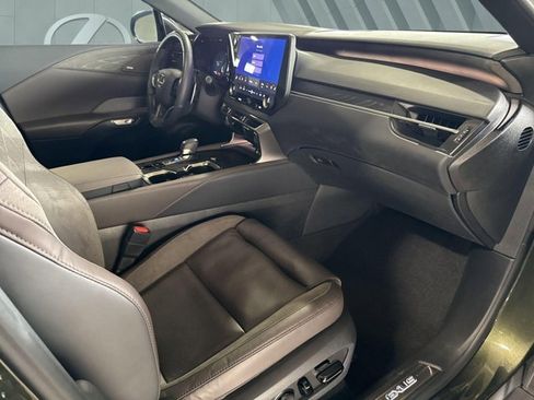 Certified 2025 Lexus RX 350 FWD w/ Convenience Package image 25