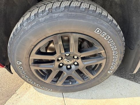 Used 2023 Chevrolet Silverado 1500 RST AWD/4WD image 11